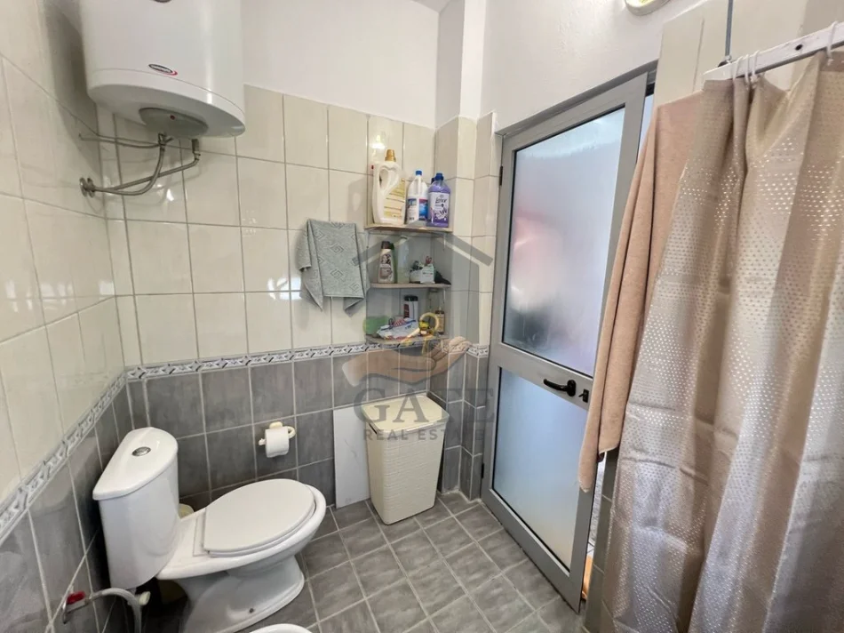 Durres, shitet garsonier Kati 4, 31 m² 60.000 € (Shkembi i Kavajes)