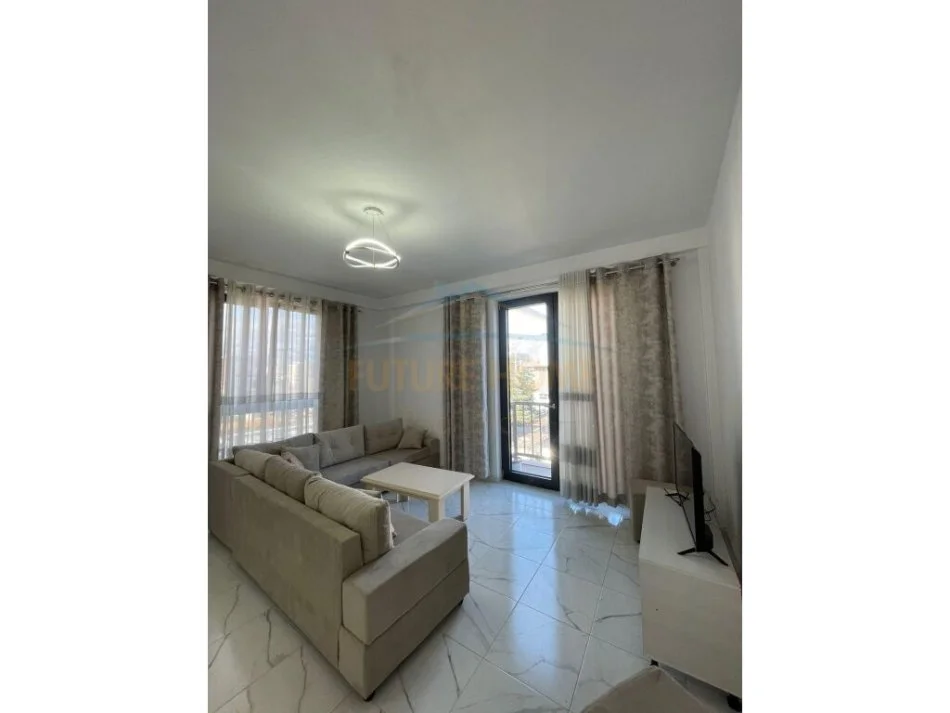 jepet me qera apartament 1+1 Kati 4, 75 m² 400 €