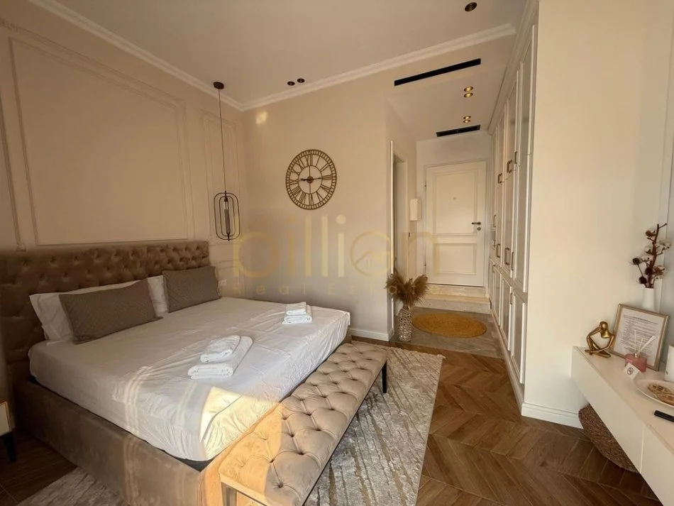 Vlore, shitet 2+1+Ballkon , 112 m²  (Rradhime)