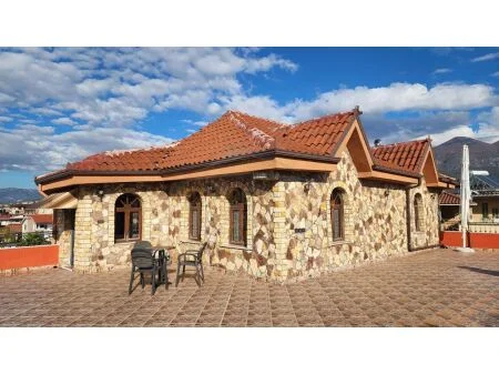 Tirane, shitet Vile 4 Katshe Kati 0, 175 m² 1.380.000 € (Rruga Selaudin Zorba, AREA39535)