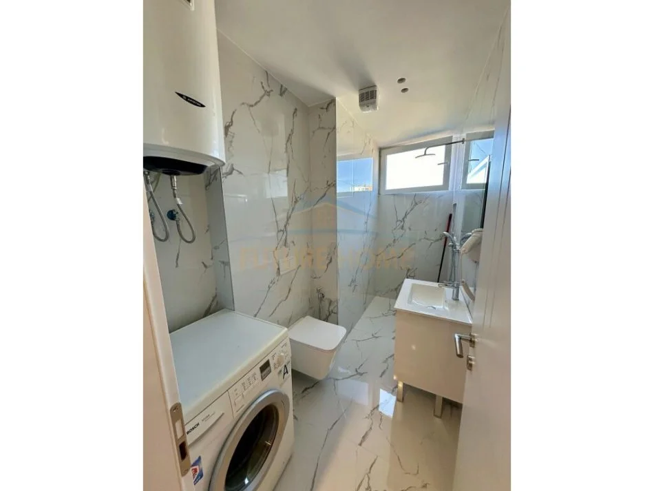 Qera, Luxury Apartament 1+1, në Xhamllik, Tiranë.