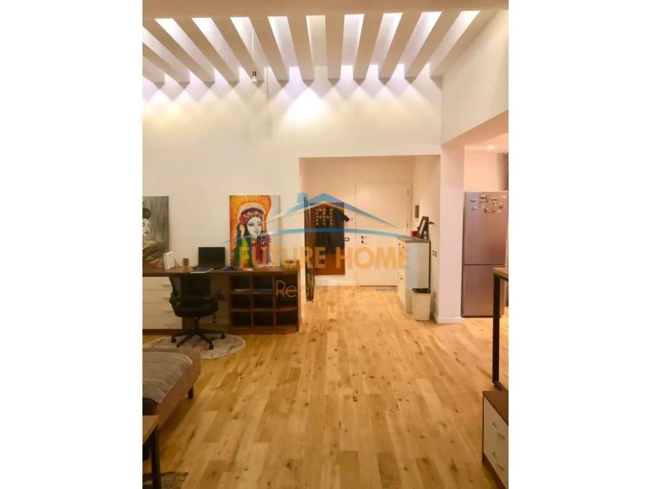 Tirane, jepet me qera Vile 3 Katshe Kati 0, 535 m² 3.500 € (Selite)