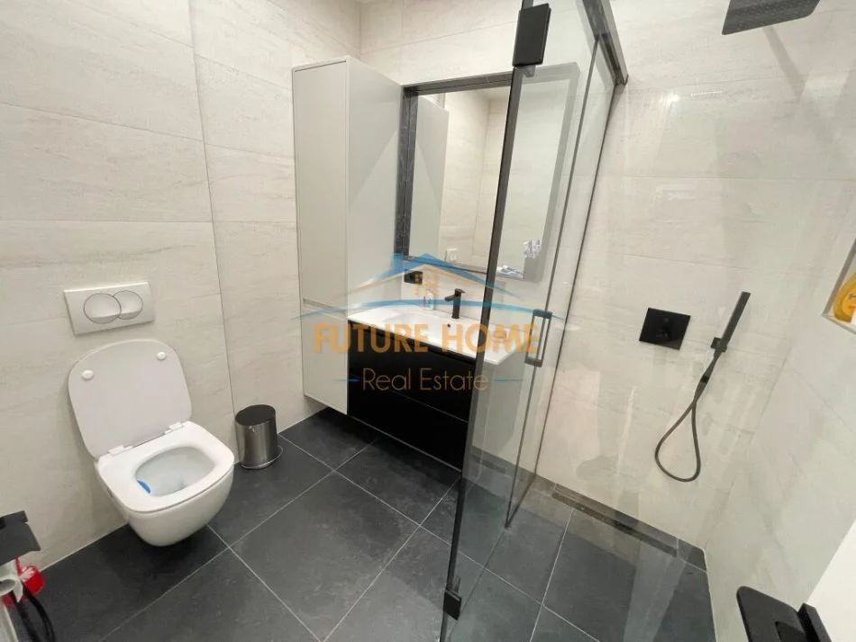 Tirane, shitet apartament 2+1+2  Kati 9, 125 m² 265.000 € (RRUGA MYSLYM SHYRI)