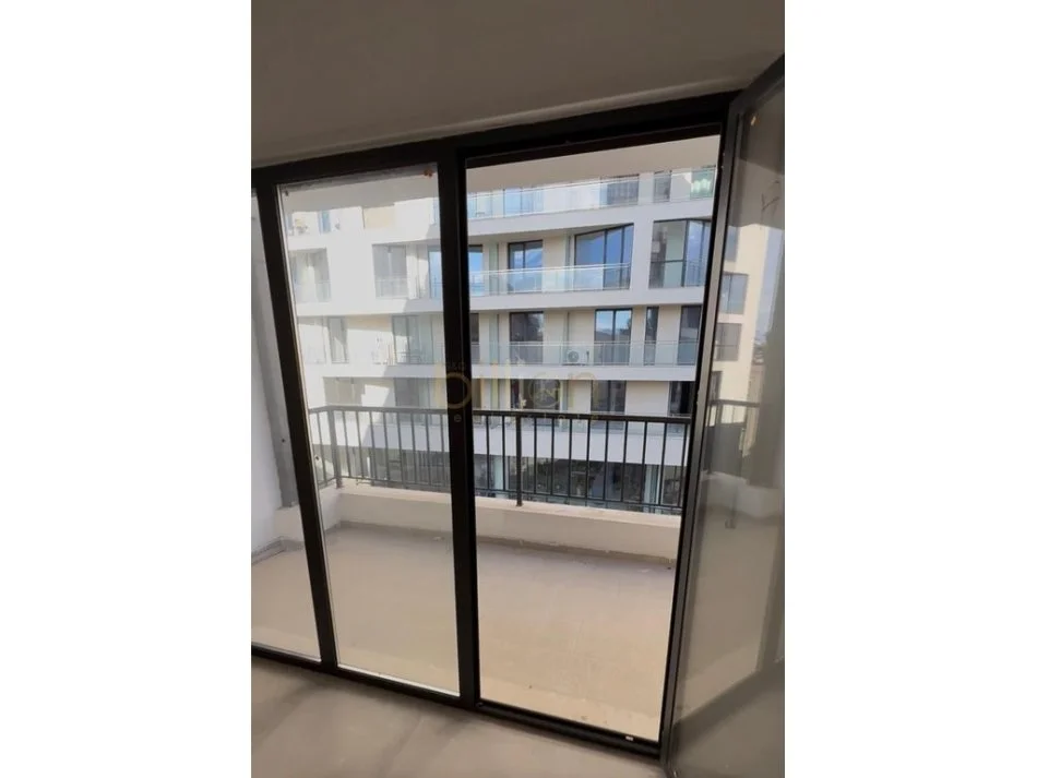 Tirane, shitet 2+1 , 99 m² 250.000 € (Rruga e Durresit)