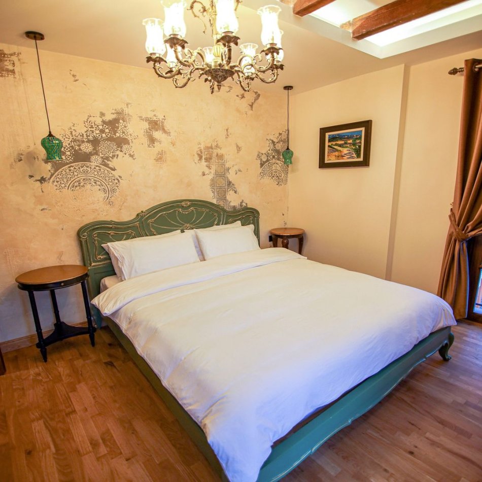 Korce, shpallje Jap me Qera Vilen Sonnet 2.000 €