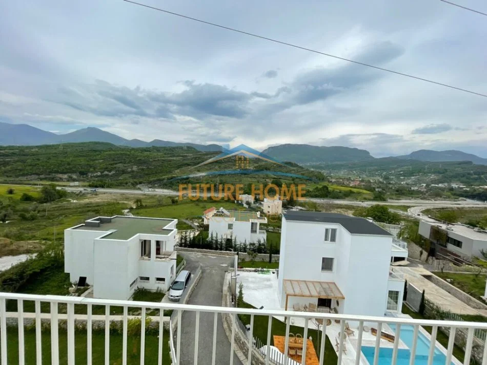 Tirane, jepet me qera Vile 3 Katshe Kati 0, 550 m² 2.500 € (Green Garden Residence,Tirane)