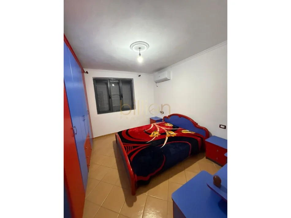 Tirane, jepet me qera , 80 m² 600 € (Pazari i RI)