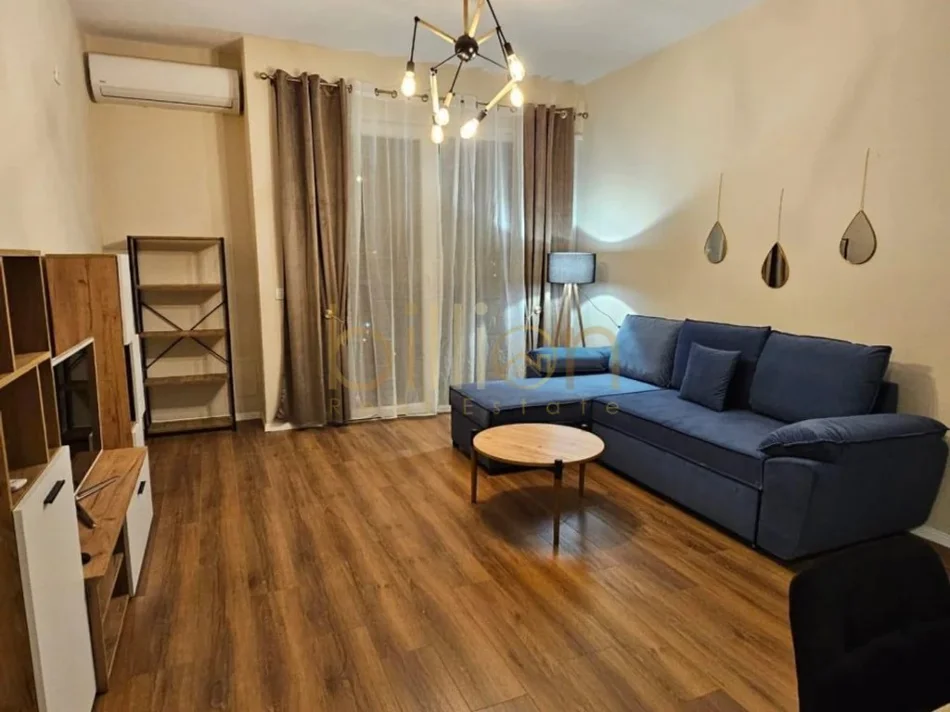 jepet me qera apartament2+1+2, 5 Maji, 104 m² 600 €