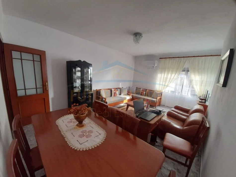 Tirane, shes 2+1 Kati 6, 139 m² 193.000 € (Pallati me Shigjeta)