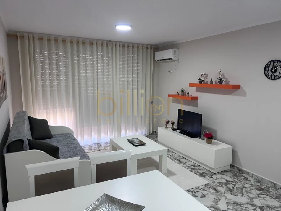 Shengjin, shitet 1+1 , 74 m² 100.000 € (shengjin)