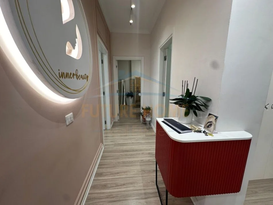 Tirane, shes 2+1 Kati 1, 103 m² 507.000 € (Rruga e Kosovareve)