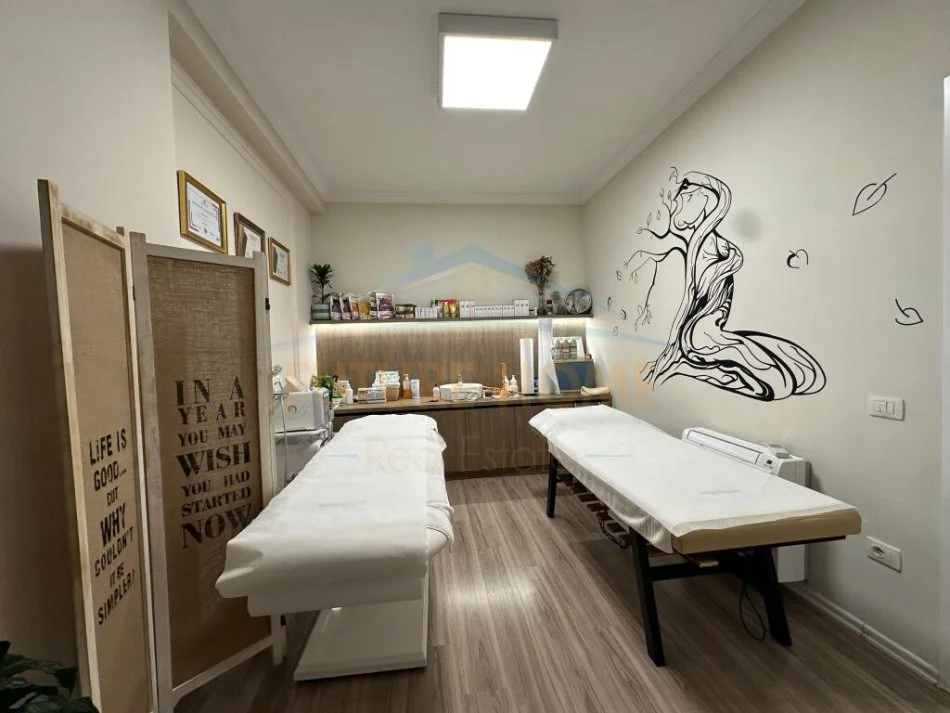 Tirane, shes 2+1 Kati 1, 103 m² 507.000 € (Rruga e Kosovareve)