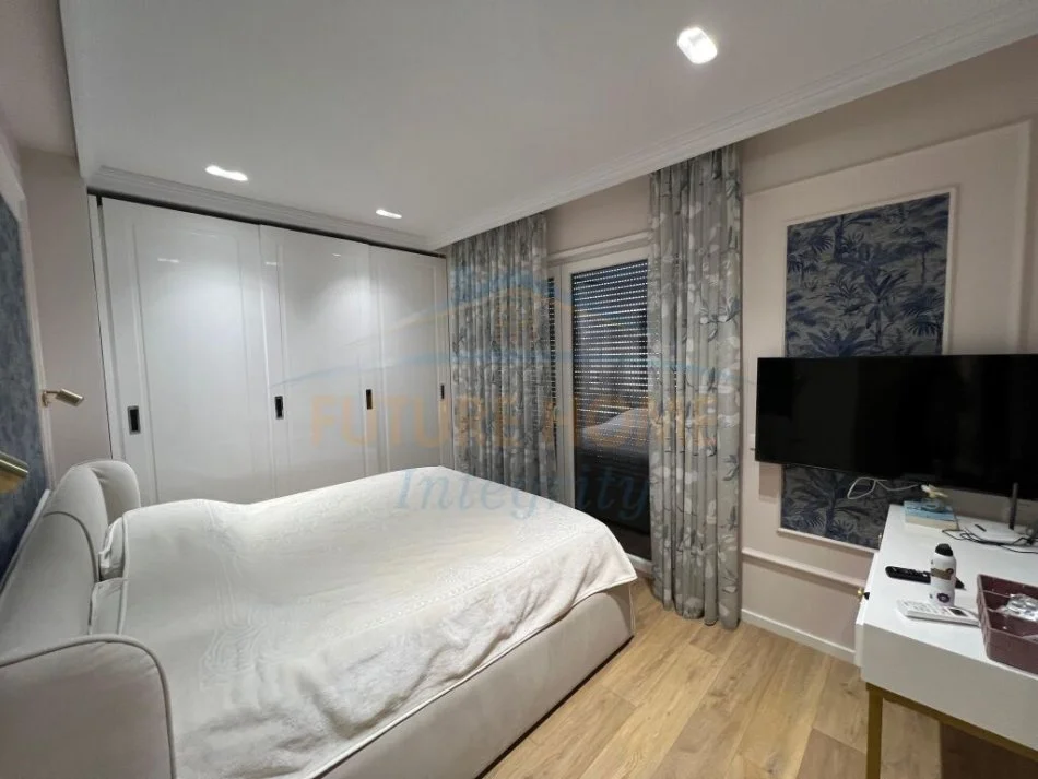 Gjiri Lalezit | Hamallaj, jepet me qera Vile 2 Katshe Kati 0, 500 m² 3.200 € (Vala Mar residence , Gjiri Lalzit.)