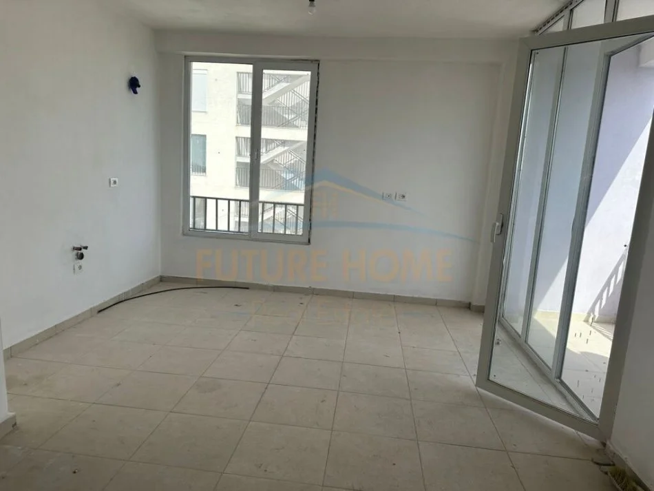 Durres, shitet apartament 2+1 Kati 4, 84 m² 50.000 € (Shijak, Durres)