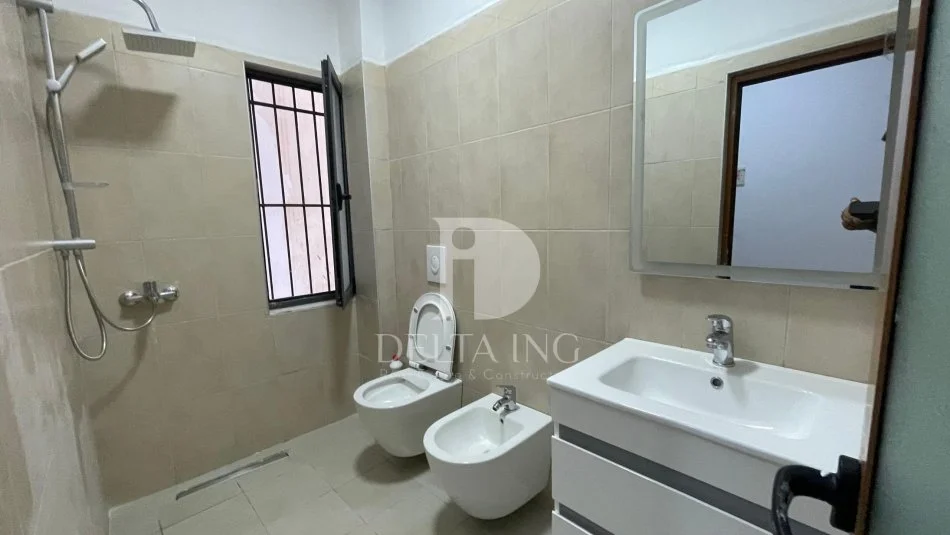 Tirane, shitet apartament 1+1+Aneks+Ballkon Kati 3, 77 m² 96.000 € (Don Bosko)