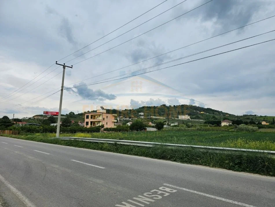 Durres, shitet , 4703 m² 600.000 € (Maminas)