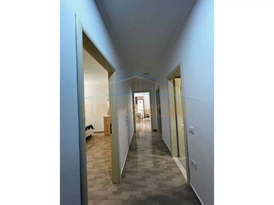 Tirane, jepet me qera apartament 2+1 Kati 2, 89 m² 400 € (Fresk)