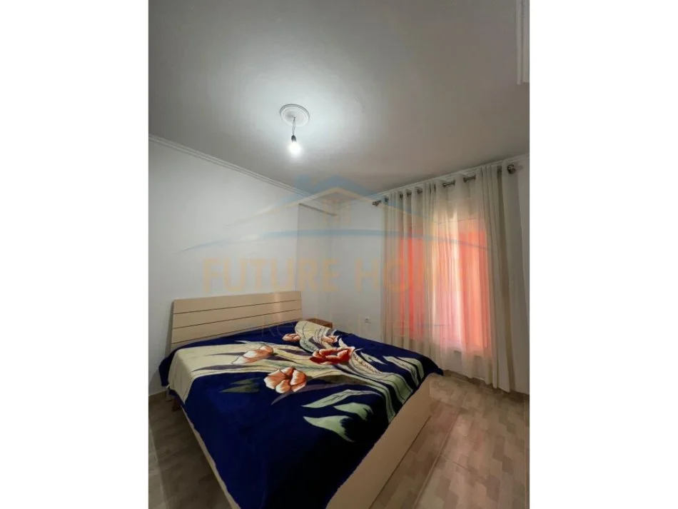 Tirane, jepet me qera apartament 2+1 Kati 2, 89 m² 400 € (Fresk)