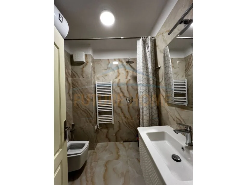 Tirane, jepet me qera apartament 2+1 Kati 2, 89 m² 400 € (Fresk)