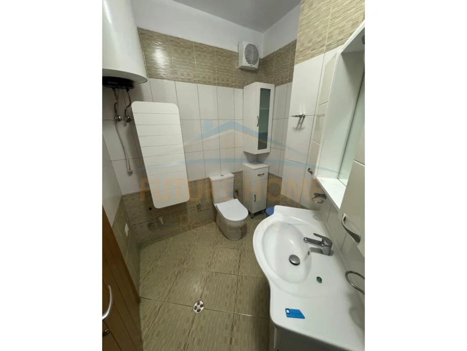 Tirane, shitet apartament 1+1 Kati 6, 104 m² 120.000 € (Rruga Besim Alla)