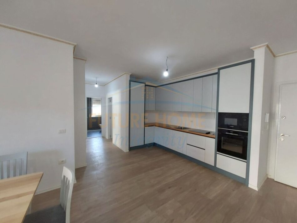 Tirane, shitet apartament 2+1 Kati 2, 106 m² 185,000 € (Ali Demi)