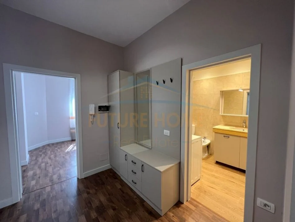 Durres, shitet apartament 1+1, Kati 3, 70 m² 83,000 € (PLAZH ILIRIA,DURRES)