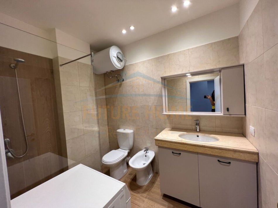 Durres, shitet apartament 1+1, Kati 3, 70 m² 83,000 € (PLAZH ILIRIA,DURRES)