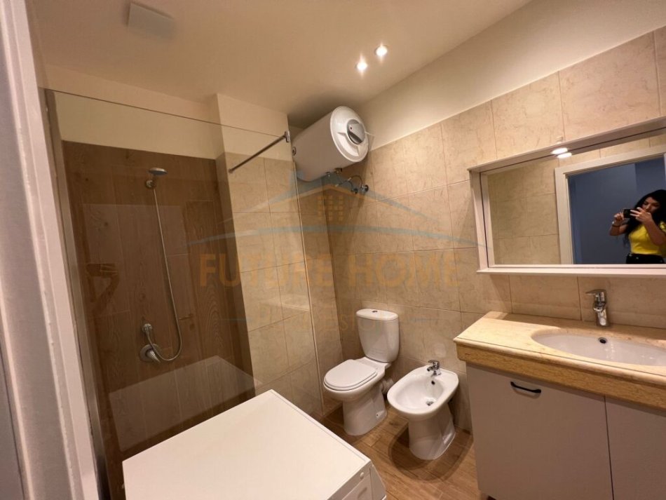 Durres, shitet apartament 1+1, Kati 3, 70 m² 83,000 € (PLAZH ILIRIA,DURRES)