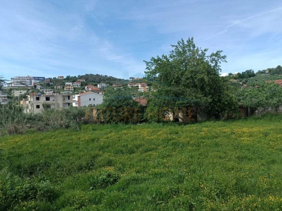 Durres, shitet , 705 m² 65.000 € (Golem)