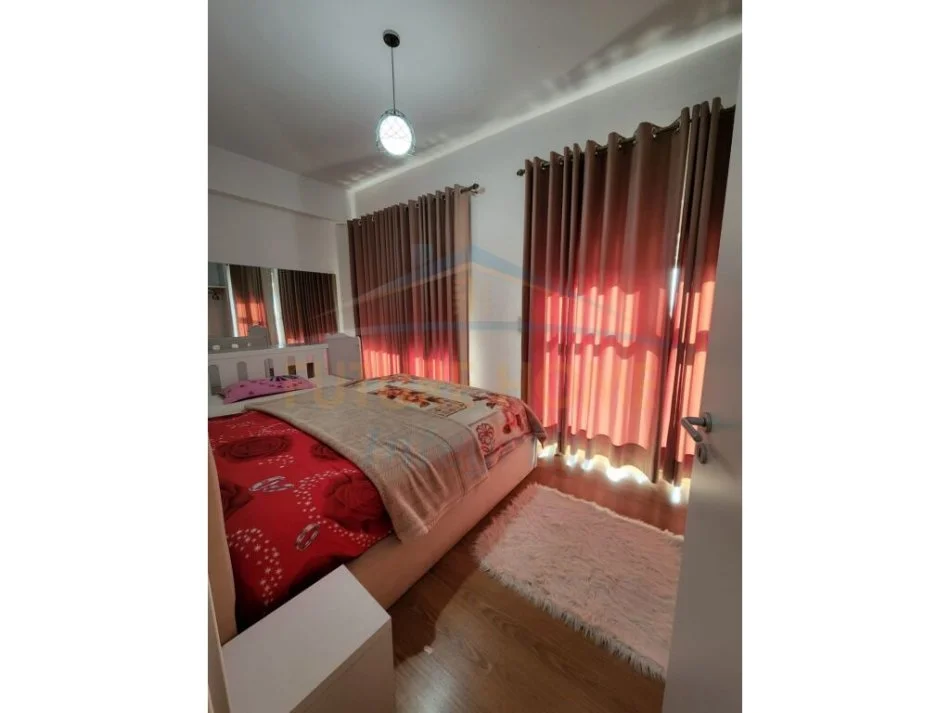 Tirane, shitet apartament 1+1 Kati 6, 67 m² 100.000 € (Ali Dem)