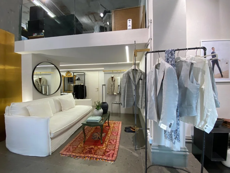 Tirane, shes ambjent biznesi Kati 0, 69 m² 138.000 € (bulevardi zogu I)