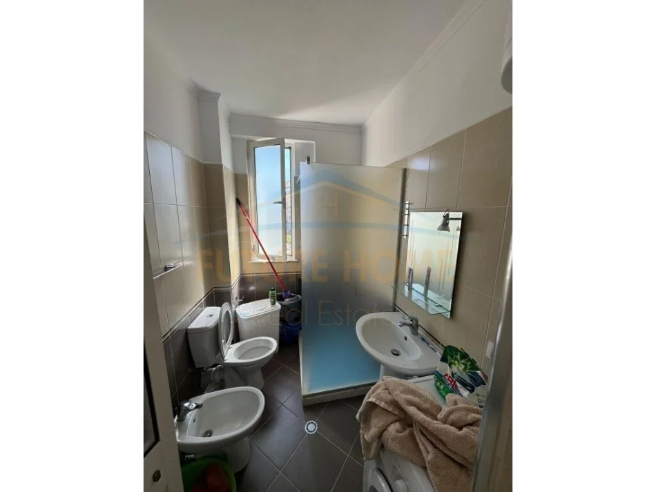Durres, shitet apartament 1+1+Ballkon, Kati 4, 73 m² 160,000 € (SHKEMBI KAVAJES)