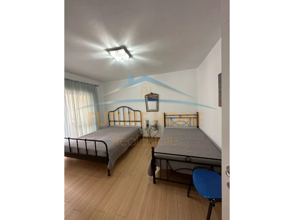 Tirane, jepet me qera apartament 2+1, Kati 2, 75 m² 650 € (STADIUMI DINAMO)