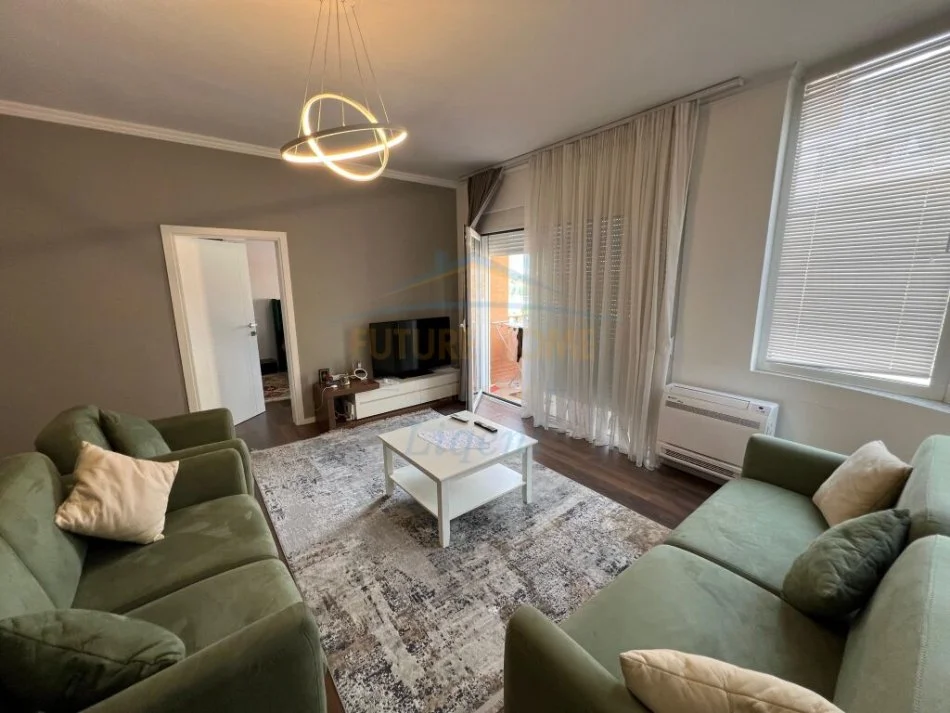 Tirane, shitet apartament 2+1 Kati 5, 79 m² 175.000 € (Liqeni i Thate)