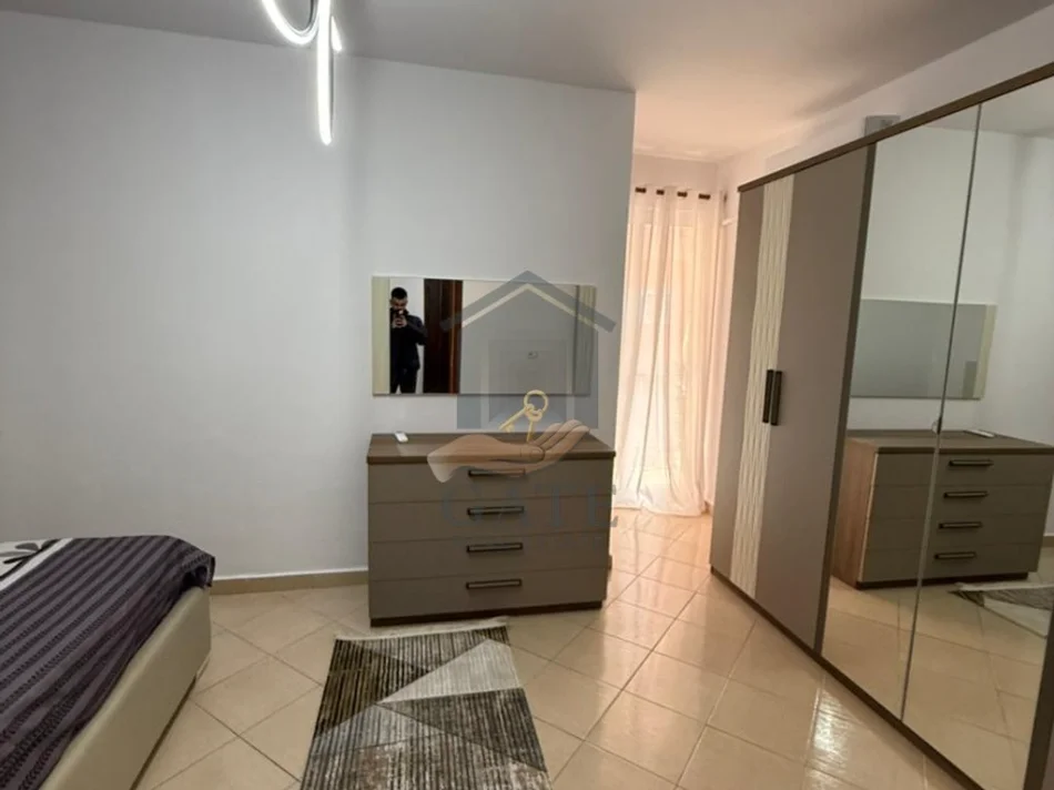 Durres, shitet apartament 1+1 Kati 2, 73 m² 115.000 € (Golem)