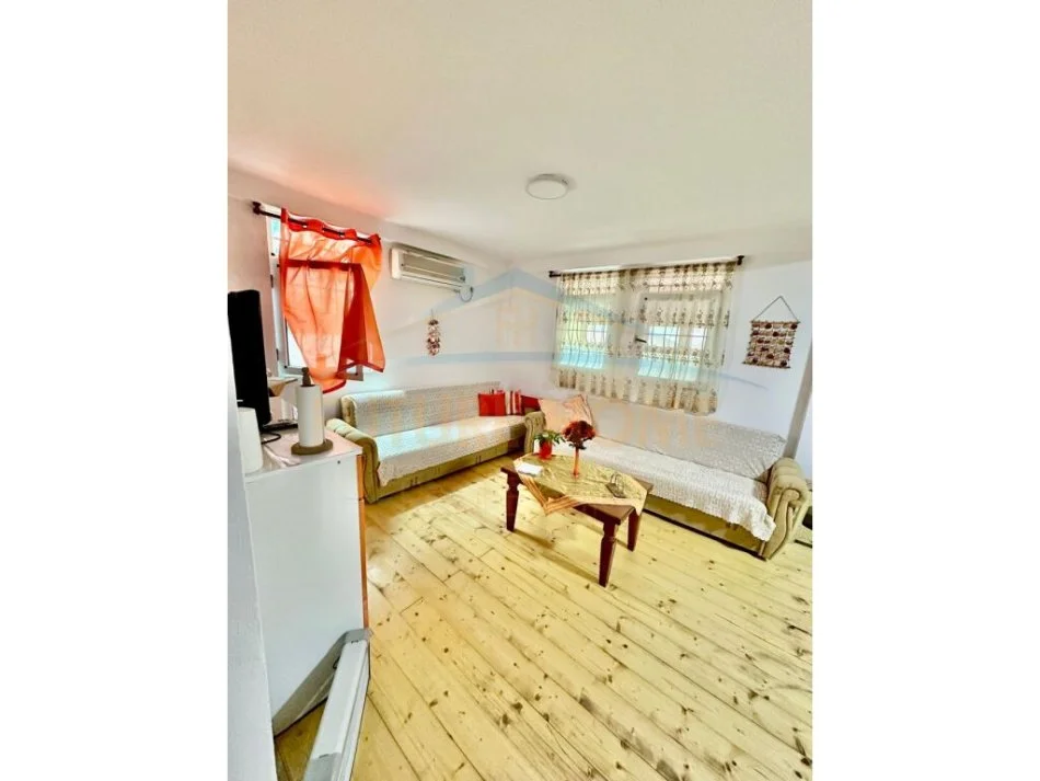 Durres, shitet apartament 1+1 Kati 1, 104 m² 82,000 € (golem)