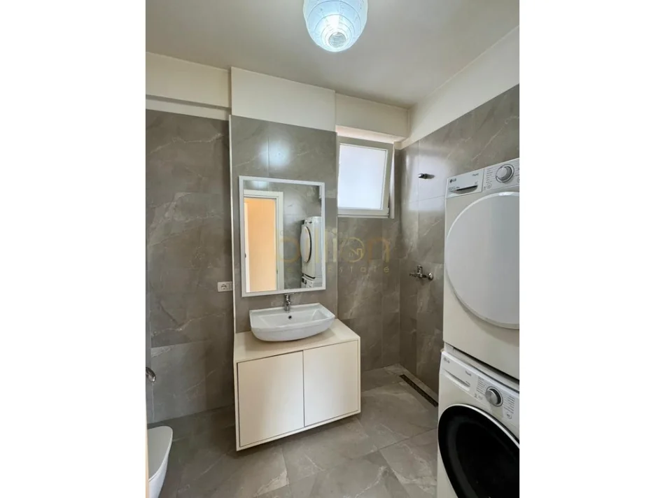 Tirane, shitet 2+1 , 105 m² 278.000 € (Liqeni i Thate)