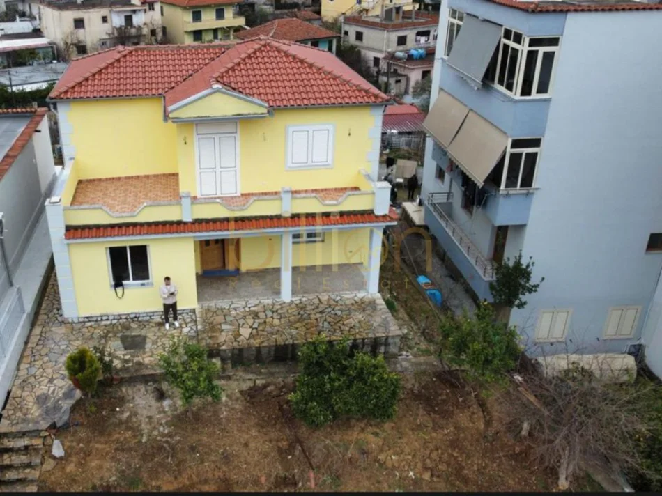 Tirane, shitet Vile 2 Katshe , 405 m² 540.000 € (Selite e vogel)