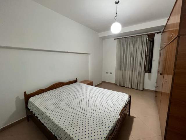 Tirane, jepet me qera apartament 1+1+BLK Kati 4, 80 m² 400 Euro (rrapo hekali)