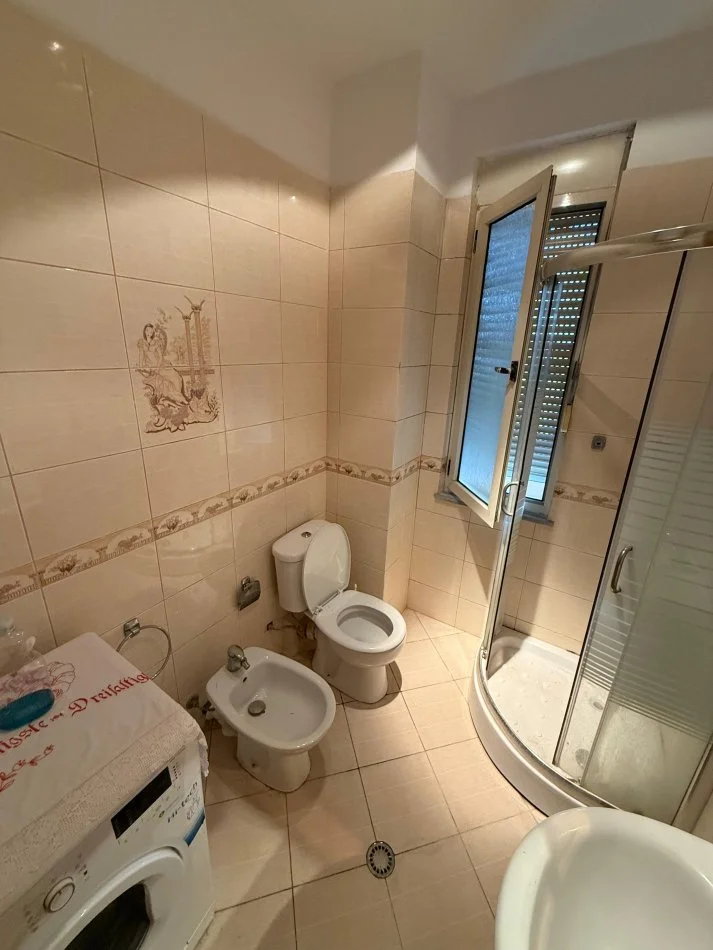 Tirane, shitet apartament 1+1 Kati 6, 61 m² 88.000 € (SHESIM APARTAMENT 1+1 NE ASTIR!)