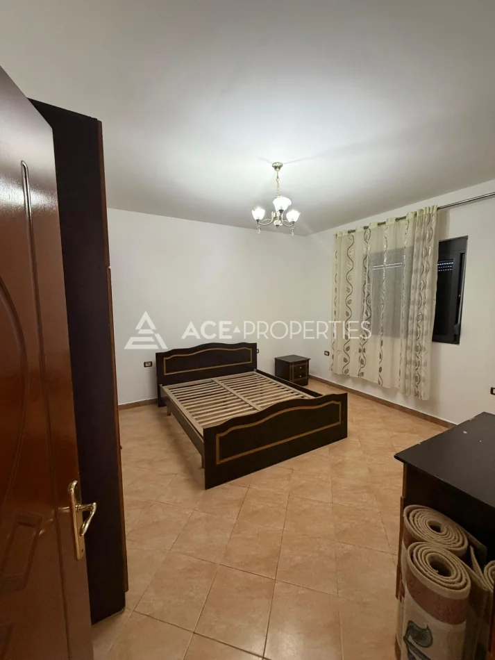 Durres, jepet me qera apartament 2+1 Kati 2, 120 m² 350 € (Ish Kenete)
