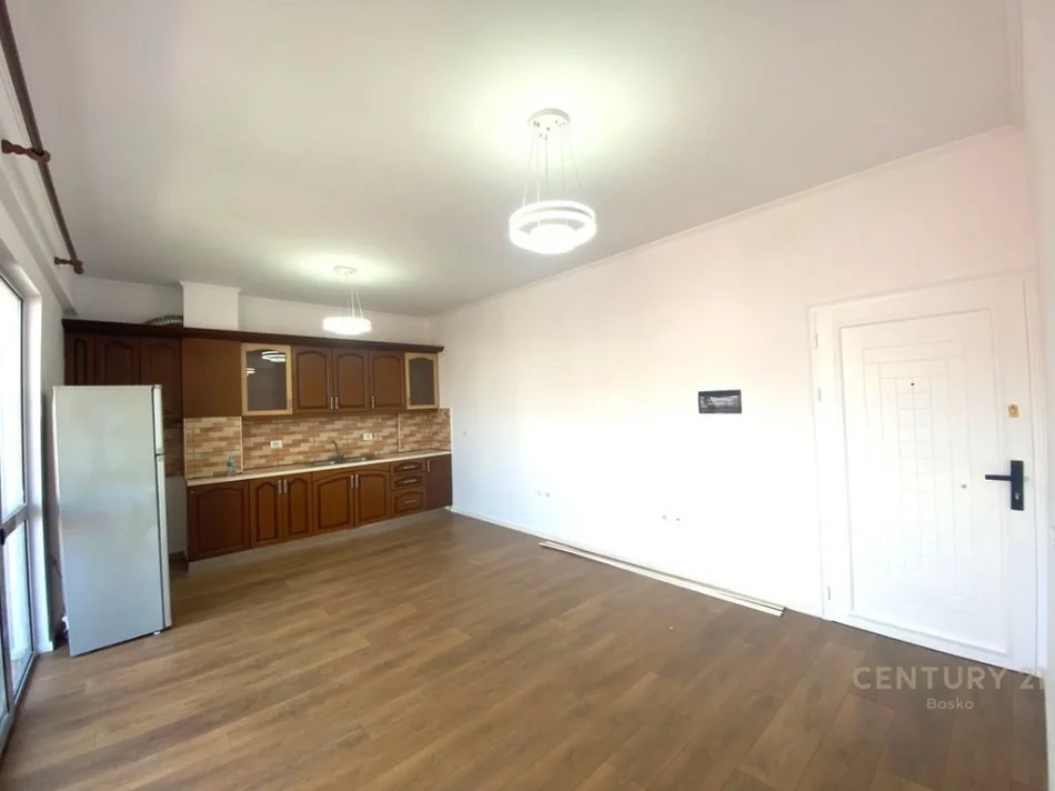 Tirane, shes apartament 1+1 Kati 4, 73 m² 155.000 € (Kodra e Diellit)