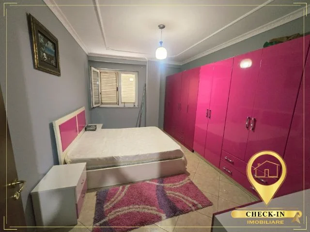 Tirane, jepet me qera apartament 1+1+Aneks+Ballkon Kati 4, 68 m² 420 € (Rruga Jordan Misja)