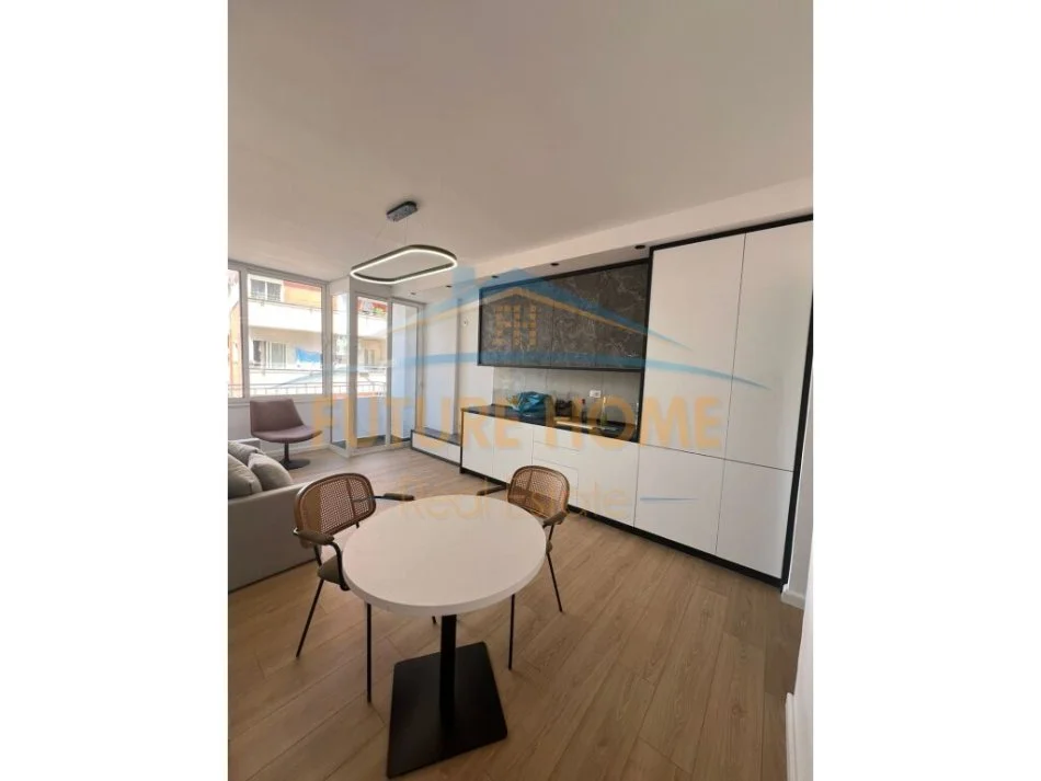 Tirane, shitet garsonier 1+1, Kati 4, 36 m² 82,000 € (KRISTAL CENTER)