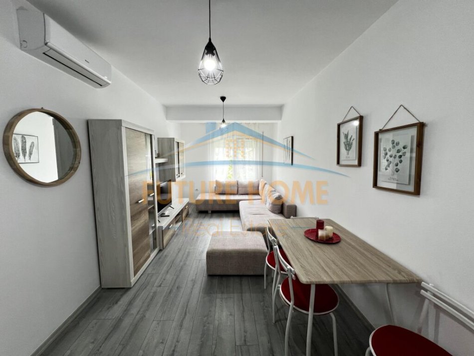Tirane, jepet me qera apartament 1+1+Ballkon, Kati 3, 55 m² 500 € (Kodra e Diellit 2)