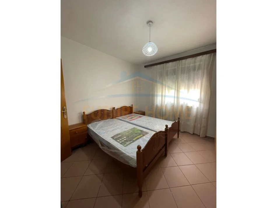 Tirane, jepet me qera apartament 2+1 Kati 2, 73 m² 450 € (21-Dhjetori)
