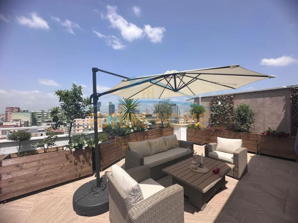 Tirane, shes apartament duplex 3+1+Ballkon Kati 10, 340 m² 1,350,000 € (Sheshi Willson)