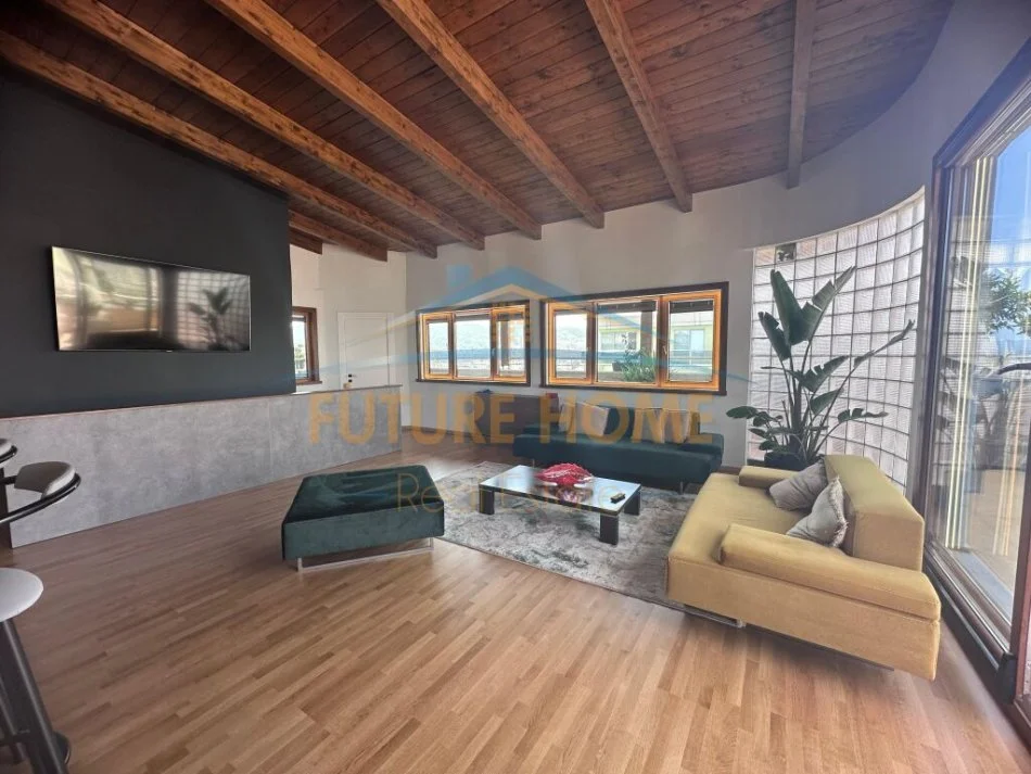 Tirane, shitet apartament duplex 3+1 Kati 10, 229 m² 1.350.000 € 