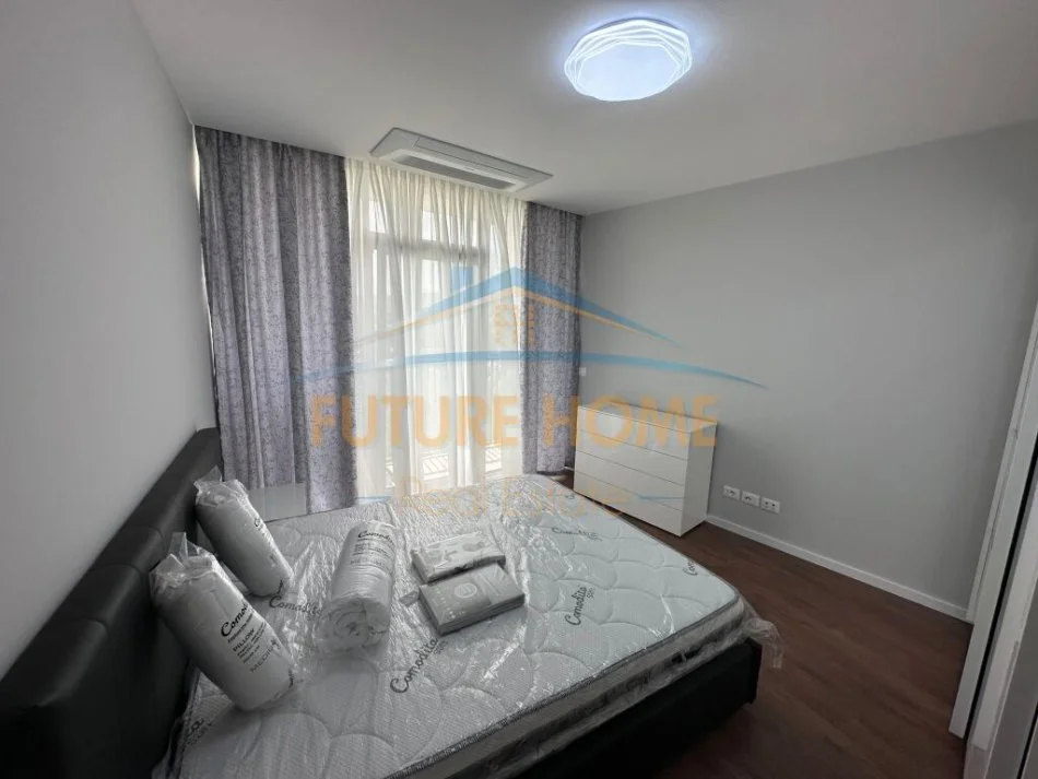 Qira, apartament 1+1+ post parkimi, rruga e Kosovareve, 1000 EUR/muaj