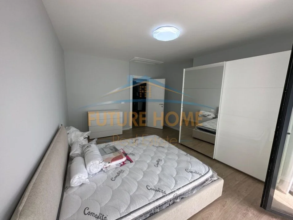 Qira, apartament 1+1+ post parkimi, rruga e Kosovareve, 1000 EUR/muaj